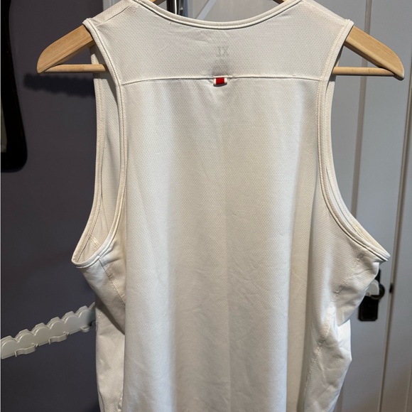 Tracksmith Running Tank - Picture 3 of 5